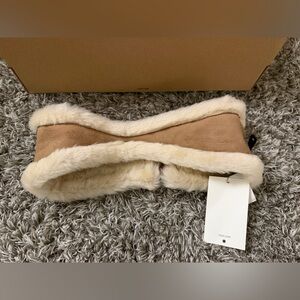 UGG Chestnut Shearling Headband with Cream Trim size S/M